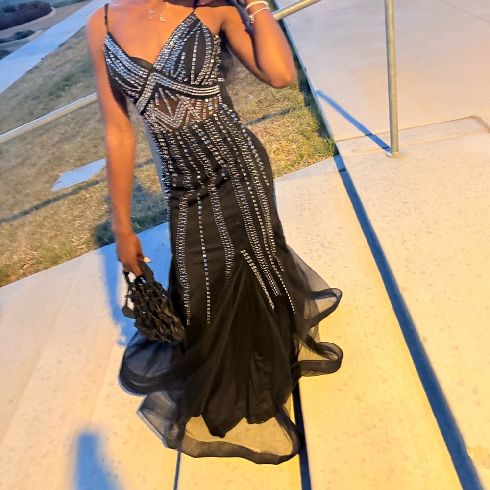 Elegant Black Evening Gown